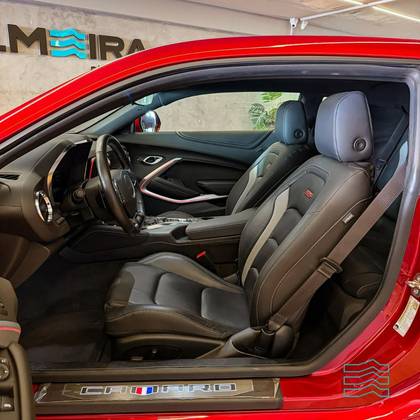 CHEVROLET CAMARO 6.2 V8 GASOLINA SS AUTOMÁTICO